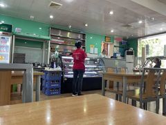 -清真老铁家灌汤包