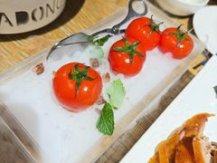 番茄脆菇沙拉-小大董·烤鸭(王府井apm店)