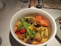 咖喱牛腩锅配五常大米-春树下·树屋花房西餐厅(罍街AS1980店)