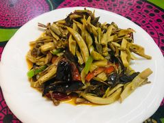 -小厨子私房菜·云南美食店