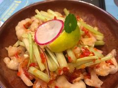 柠檬酸辣无骨凤爪-帕蓝·暹罗料理(曲阳店)