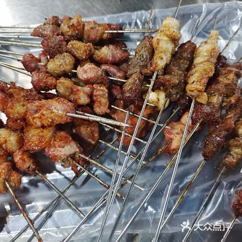 小山羊烧烤，家苑路松园小区店