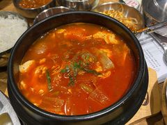 海鲜嫩豆腐汤-姜虎东白丁烤肉(苏州中心店)