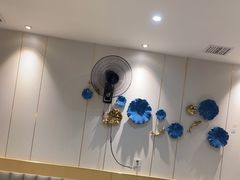 -靓虾二哥长沙地标小龙虾(五一广场店)