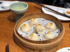 现拆蟹粉小笼-苏小柳手作点心(控江旭辉分院)