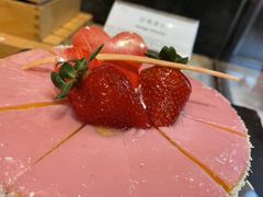 -昆明华邑酒店-鲜艳全日餐厅