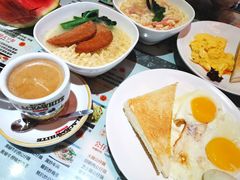 -鸿运茶餐厅(皇岗店)
