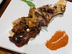 -赶海部落海鲜城(海阳路店)