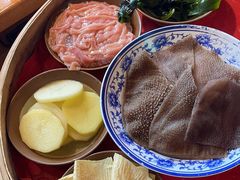 -山悦里 山野·鲜火锅(罗斯福广场店)