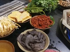 -利姐牧牛匠老火锅(兰花店)