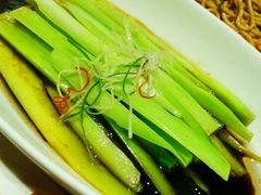 白灼芥兰-川流不息(北蔡休闲广场店)
