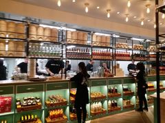 -唐宫小聚(新港中心店)