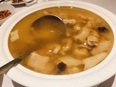 是日老火靓汤-粤财皇冠假日酒店·彩华轩中餐厅