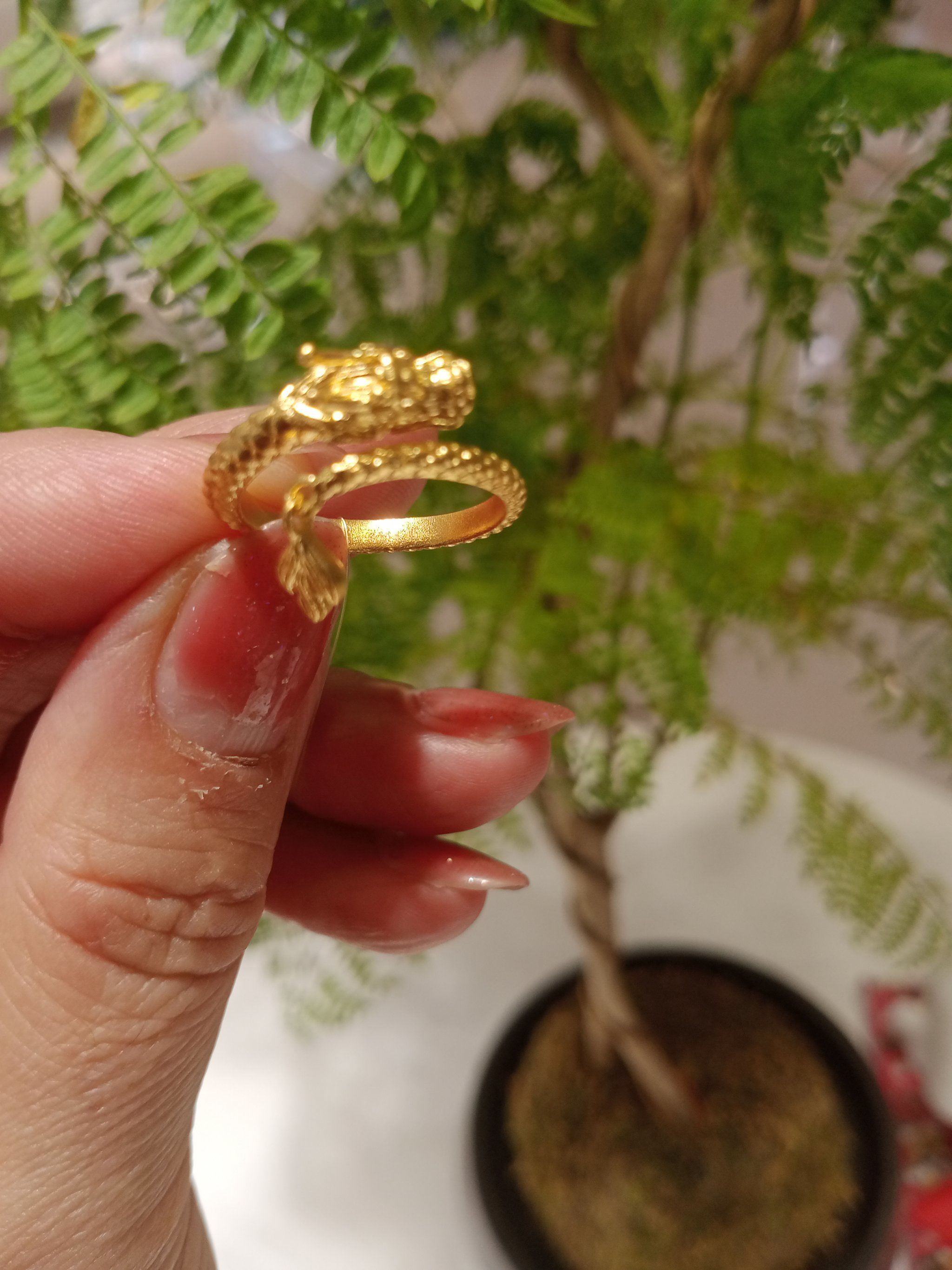 千年珠宝黄金戒指