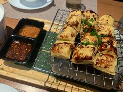 烘烤建水豆腐-雀舞云南菜(乐客城店)
