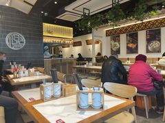 大堂-馋三尺蟹粉小笼(人民广场店)