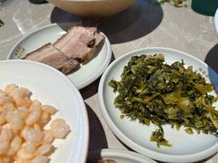 雪菜冬笋-松鹤面馆·古法焖肉面(观前店)