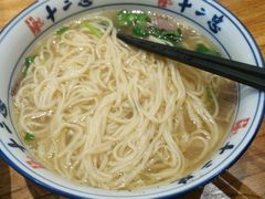 牛肉拉面-十二忠手拉面(燎原街店)