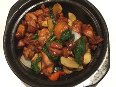 瓦罐三杯鸡-小资太太餐厅(南岗区店)