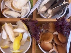 -阿婆情腊排骨火锅(金虹路店)