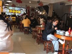 大堂-捷信牛奶甜品世家(五道口店)