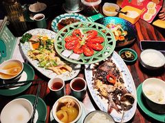 -粤·向群饭店(麓景路店)