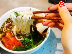 油鸡枞米线-半山腰·云南菜(侨福芳草地店)
