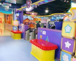 -太空学院儿童娱教乐园(中华广场店)