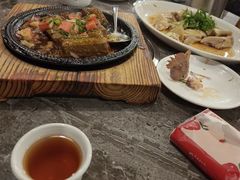 -东馆和天下特色餐饮(工农店)