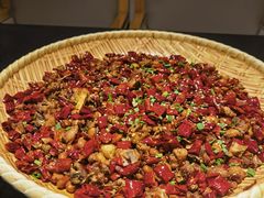 -万重锦·人文川菜馆(骡马市店)