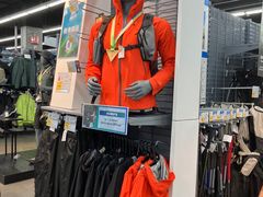 -迪卡侬(越秀公园店)