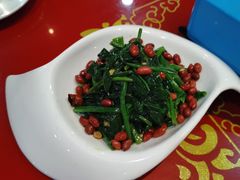 果仁菠菜-秦唐食府(天桥店)