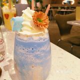 馅料也诚意满满 尤其好吃的还有红茶蛋糕