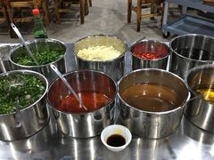 自助调料区-三千坪超级火锅市场·土灶牛肉火锅