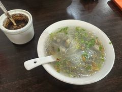 -建国蚵煎蚵面