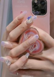 -孔雀手美甲美睫护理