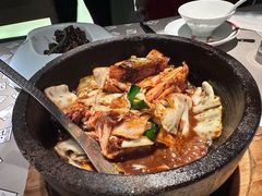 -穹六人间 people 6(岳阳路店)
