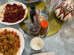 -汗腾格里·风味餐厅(新疆驻京办店)