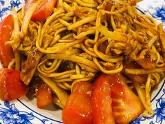 -何太太馄饨面铺(大浒东苑店)