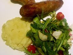 -百好乐宠物友好餐厅(朝外大街店)