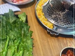 -青瓦炭韩潮烤肉(花园道店)