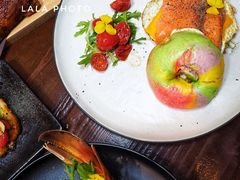 烟熏三文鱼彩虹贝果-吃饼人西餐(南开店)