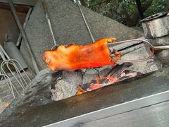 -大石鼓山庄·珠海第一烧猪