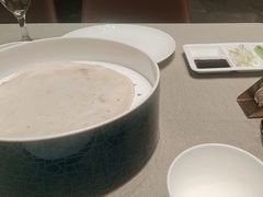 -凤凰园烤鸭店·唐山菜·传承花椒肉(老唐丰路店)