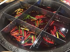 -疯狂的筷子老灶九宫格火锅