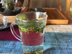 -帐篷客·溪龙茶谷度假酒店