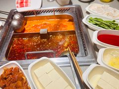 -海底捞火锅(新松江路生日主题店)