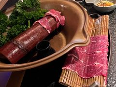 -三出山火锅(南京万象天地店)