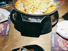 -吞鱼兽麻辣烤鱼(万达店)