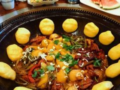 -万里闯关东铁锅炖菜馆(高新旗舰店)